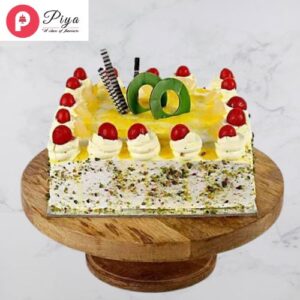 Cream-Drop-&-Cherry-Pineapple-Cake