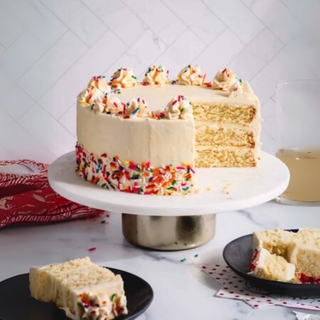 Special Delicious Vanilla Cake