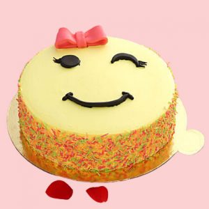 cute-winking-emoji-butter-scotch-cake