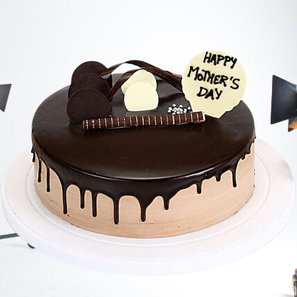 Eggless Chocolate Mothers Day Cake
