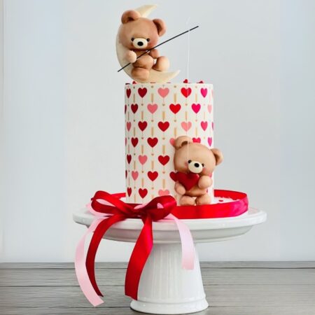 Teddy Bear Valentine cake