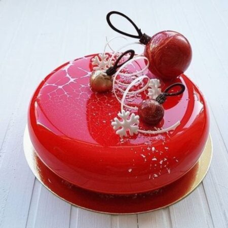 Mirror Glazed Red Velvet Cream Cake