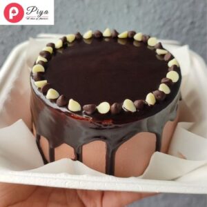 Chocolate Creamy Bento Cake