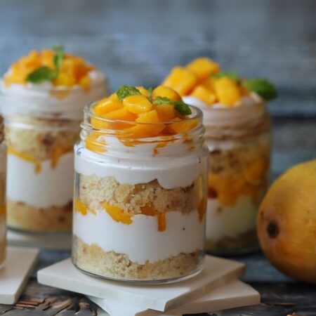 Mango Jar Cake